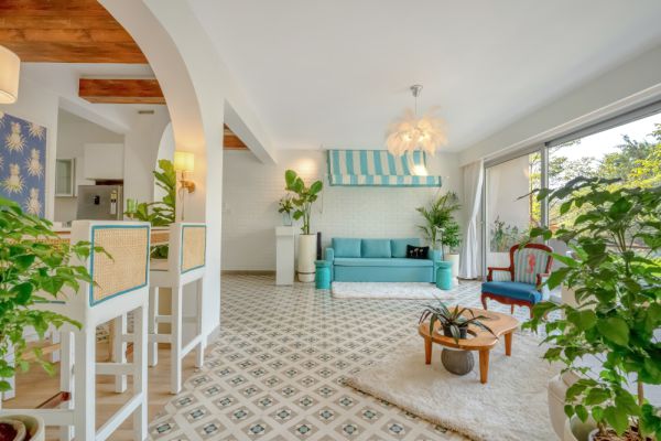 Sereno Santorini 2bhk Greek vibes w/ pvt jacuzzi