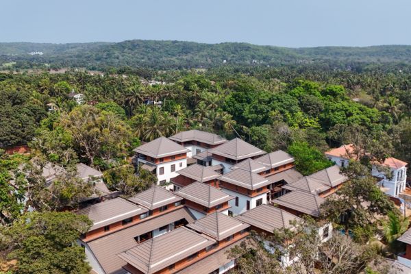 Sereno Susegad 5bhk luxe villa pvt pool by Elysium