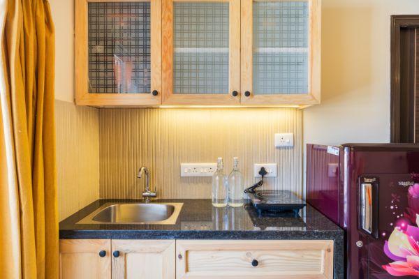 Sereno Amber 1bhk cosy apt w/pool, gym, games zone