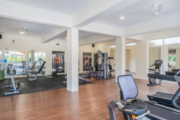 Sereno Emerald 1 bhk w/pool, games zone & gym