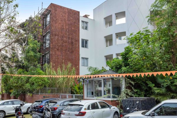 Image Title Goes Here