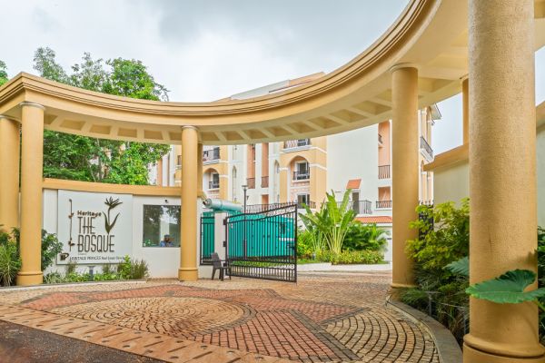 Sereno Amber 1bhk cosy apt w/pool, gym, games zone